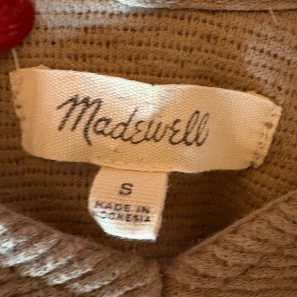 Madewell Texture and Thread Tie
Front V Neck Tank Small cream preloved - Picture 5 of 5